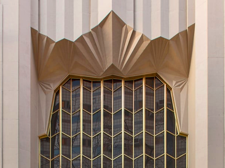 Angular archway of Art Deco building
