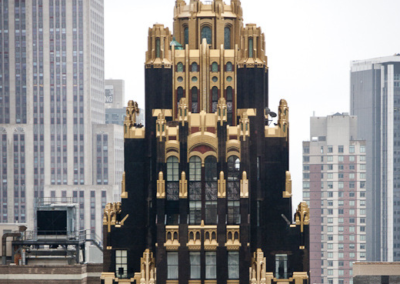 Rectangular crown of an Art Deco building